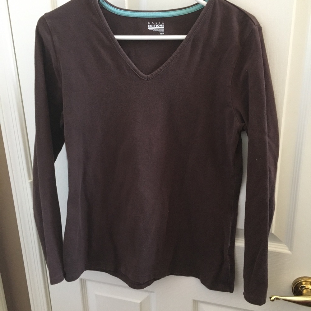 FINAL MARKDOWN Ladies basic editions tee medium